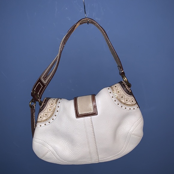 Coach Handbag - Picture 2 of 2